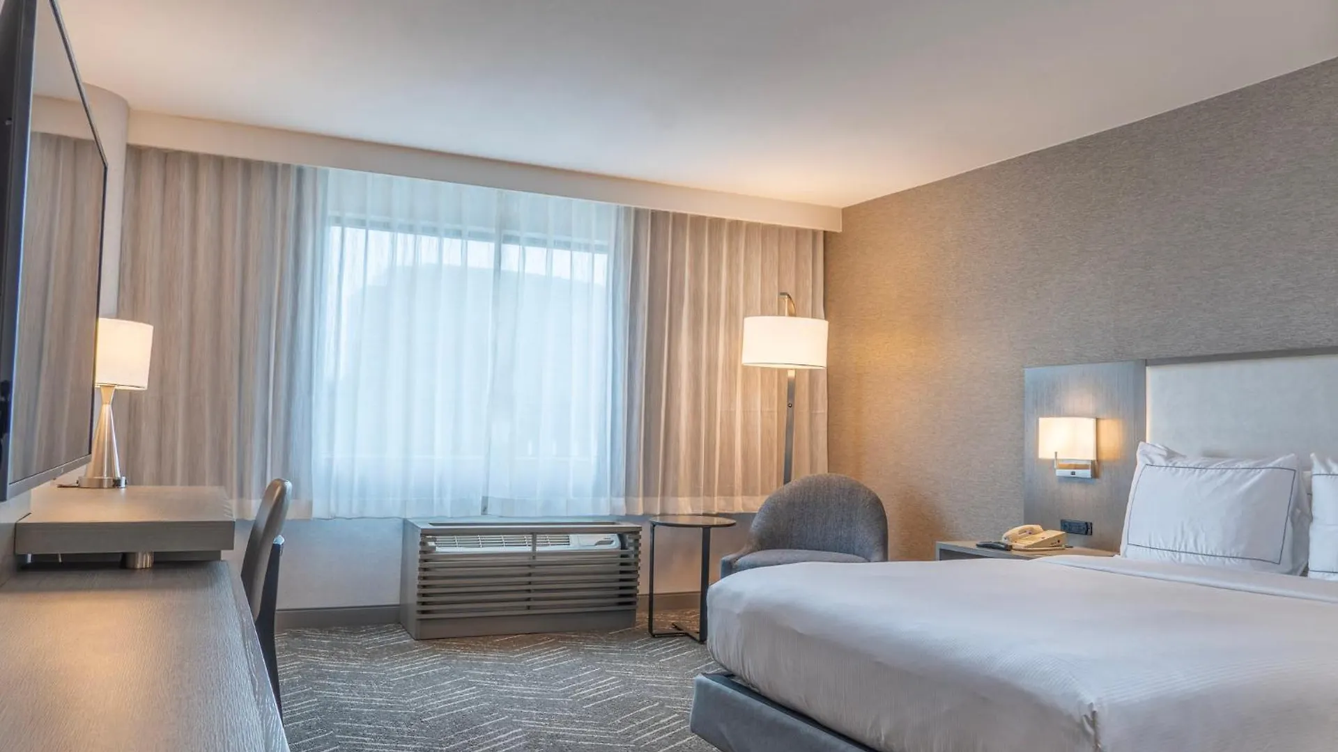 Orange County Hotel 圣安娜