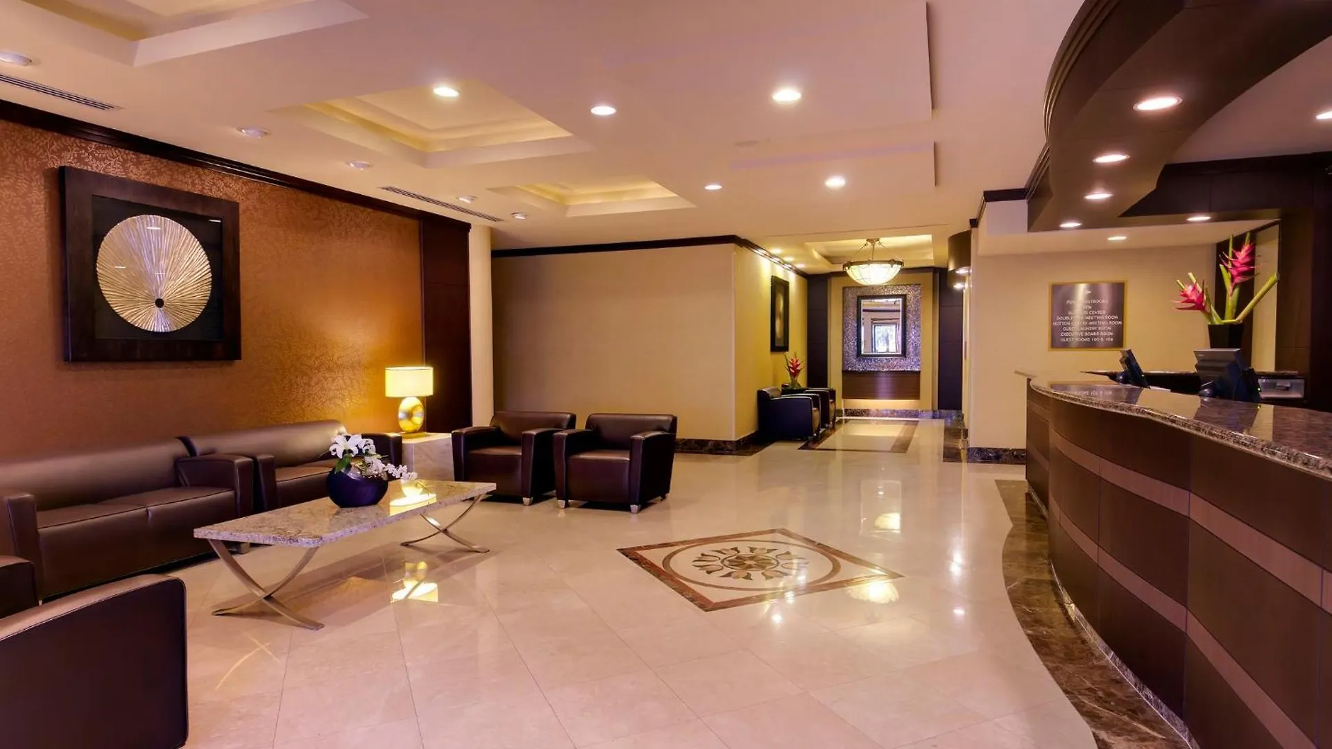 Orange County Hotel 圣安娜